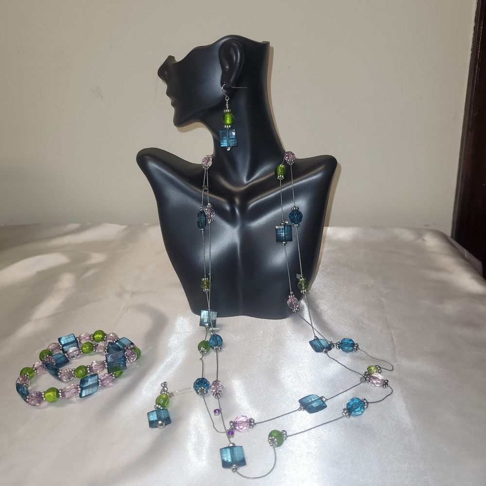 Elegant Multicolor Beaded Jewelry Set